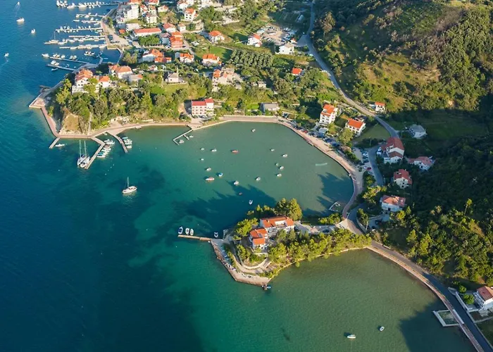 Tatil Evi House In With Sea View, Terrace, Air Conditioning, Wifi 890-1 Supetarska Draga