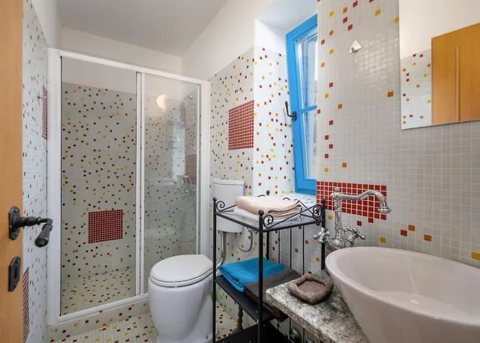 House In With Sea View, Terrace, Air Conditioning, Wifi 890-1 Supetarska Draga